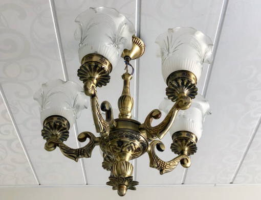 Granny style chandelier